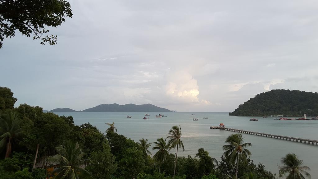 Bee Sleep Hostel Koh Chang Klong Prao Beach エクステリア 写真