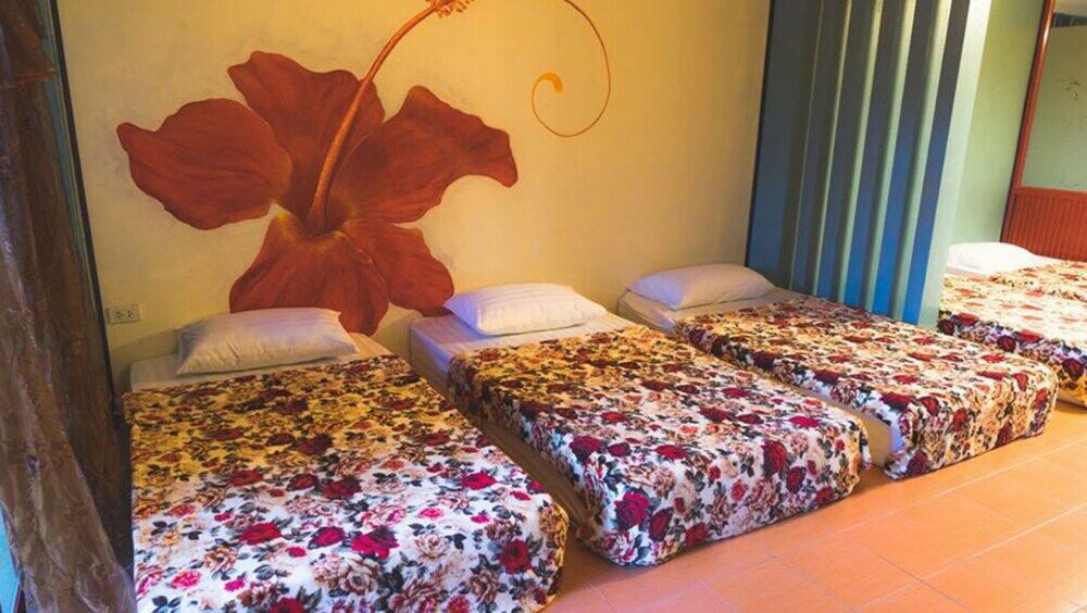 Bee Sleep Hostel Koh Chang Klong Prao Beach エクステリア 写真